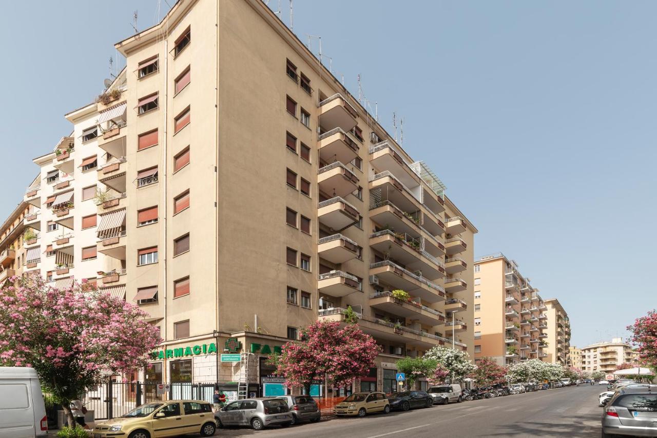 Roomy And Bright Apartment With Terrace 罗马 外观 照片