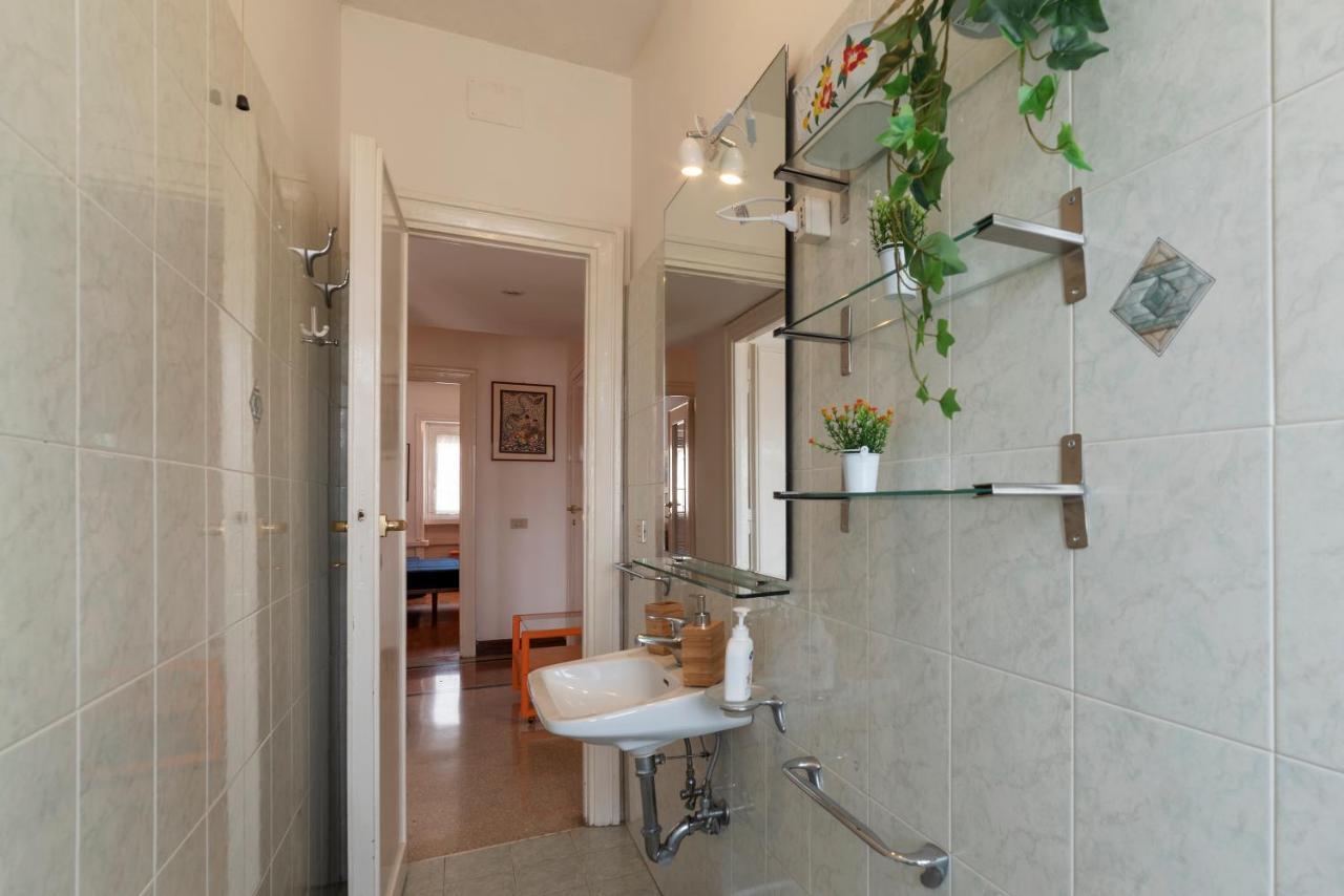 Roomy And Bright Apartment With Terrace 罗马 外观 照片