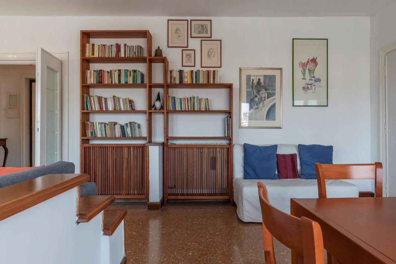Roomy And Bright Apartment With Terrace 罗马 外观 照片