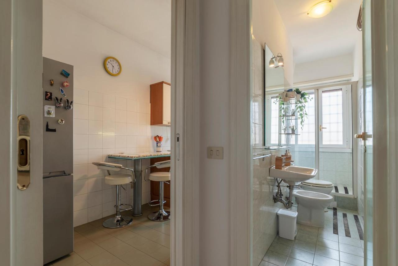 Roomy And Bright Apartment With Terrace 罗马 外观 照片